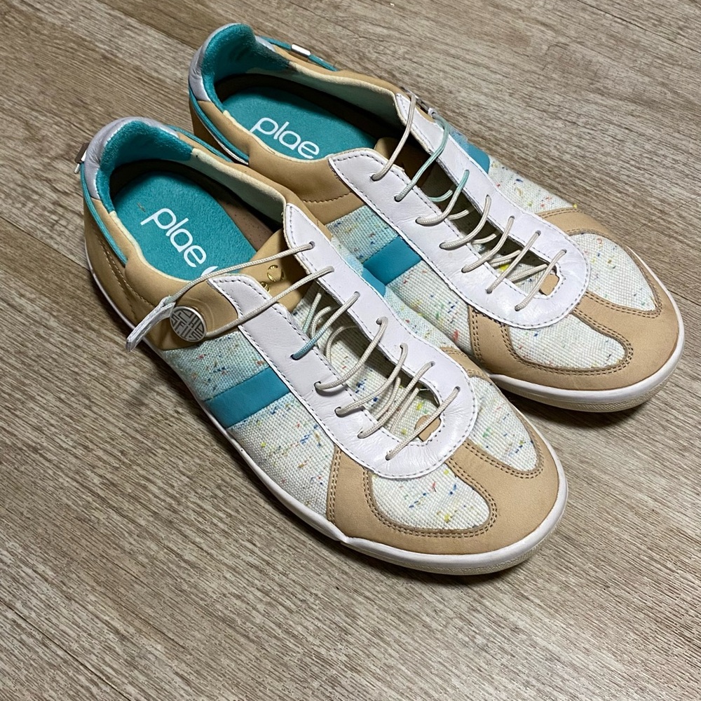 PLAE BUTLER LEATHER TURTLEDOVE SNEAKER SIZE 10